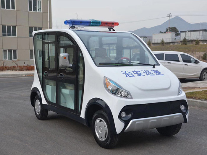 4坐封閉巡邏車
